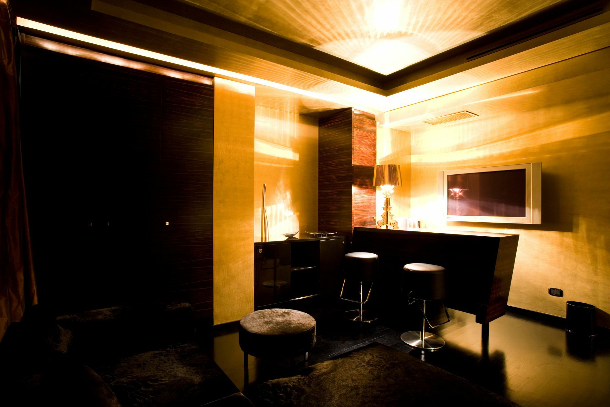 Hotel Vdb Next Катания Экстерьер фото